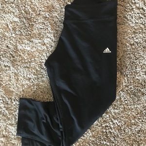 Adidas crop leggings